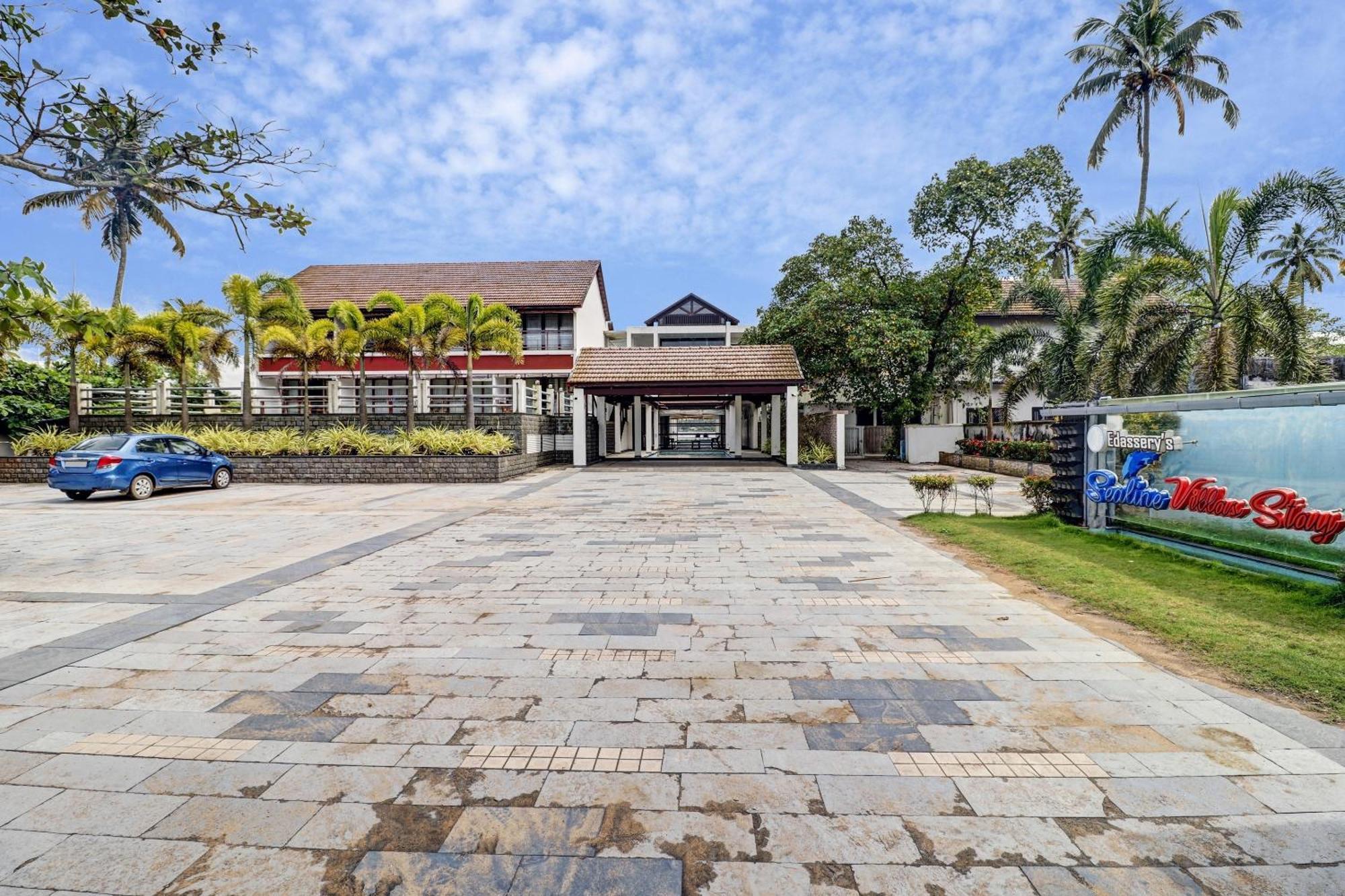 Townhouse Oak Edassery'S Sealine Villa Stay Kochi Kültér fotó