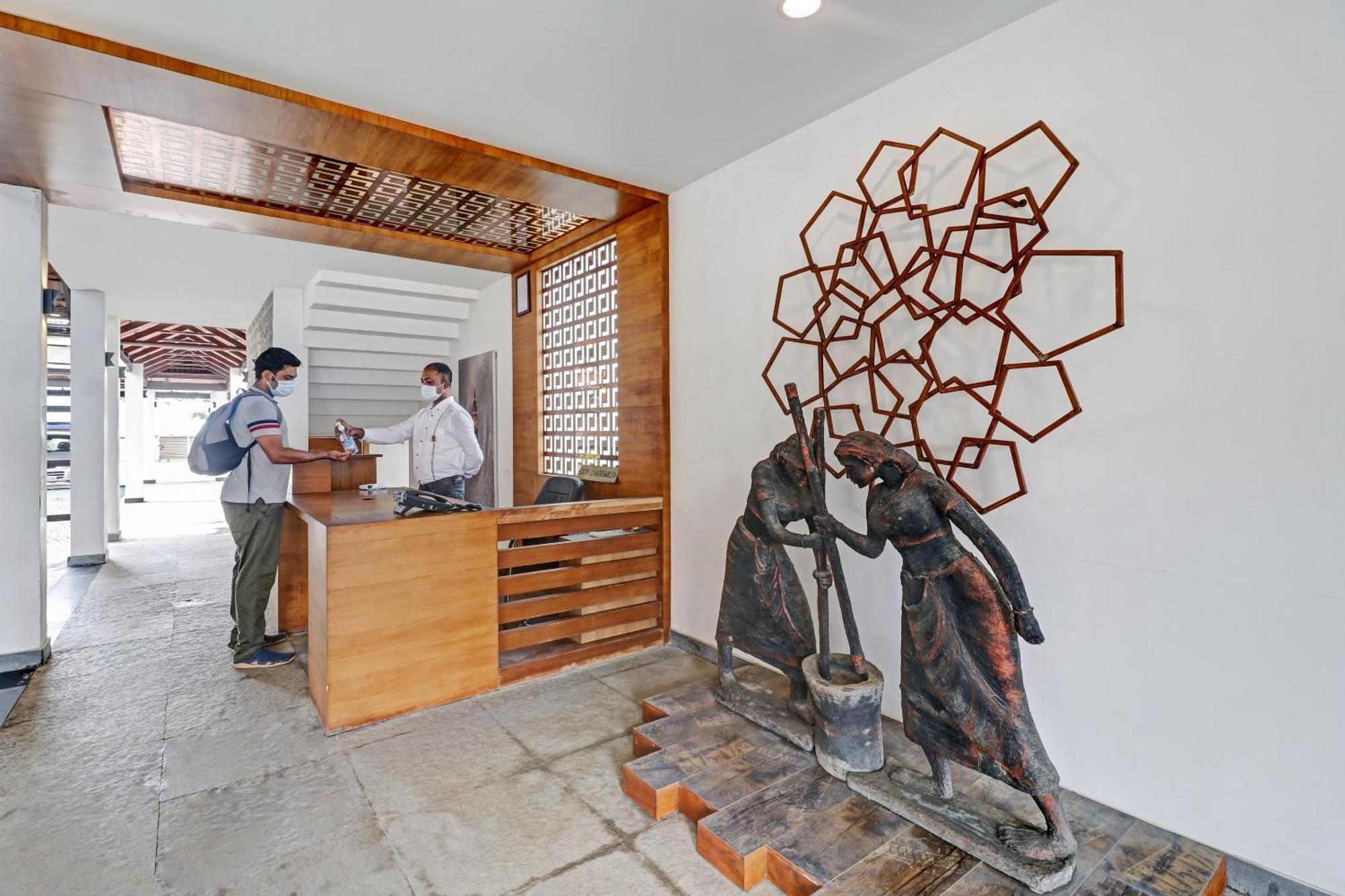Townhouse Oak Edassery'S Sealine Villa Stay Kochi Kültér fotó