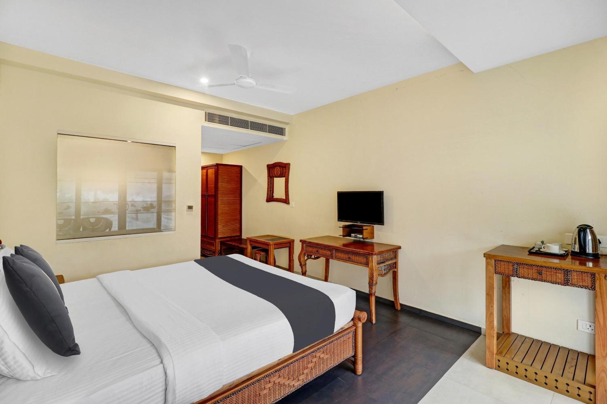 Townhouse Oak Edassery'S Sealine Villa Stay Kochi Kültér fotó